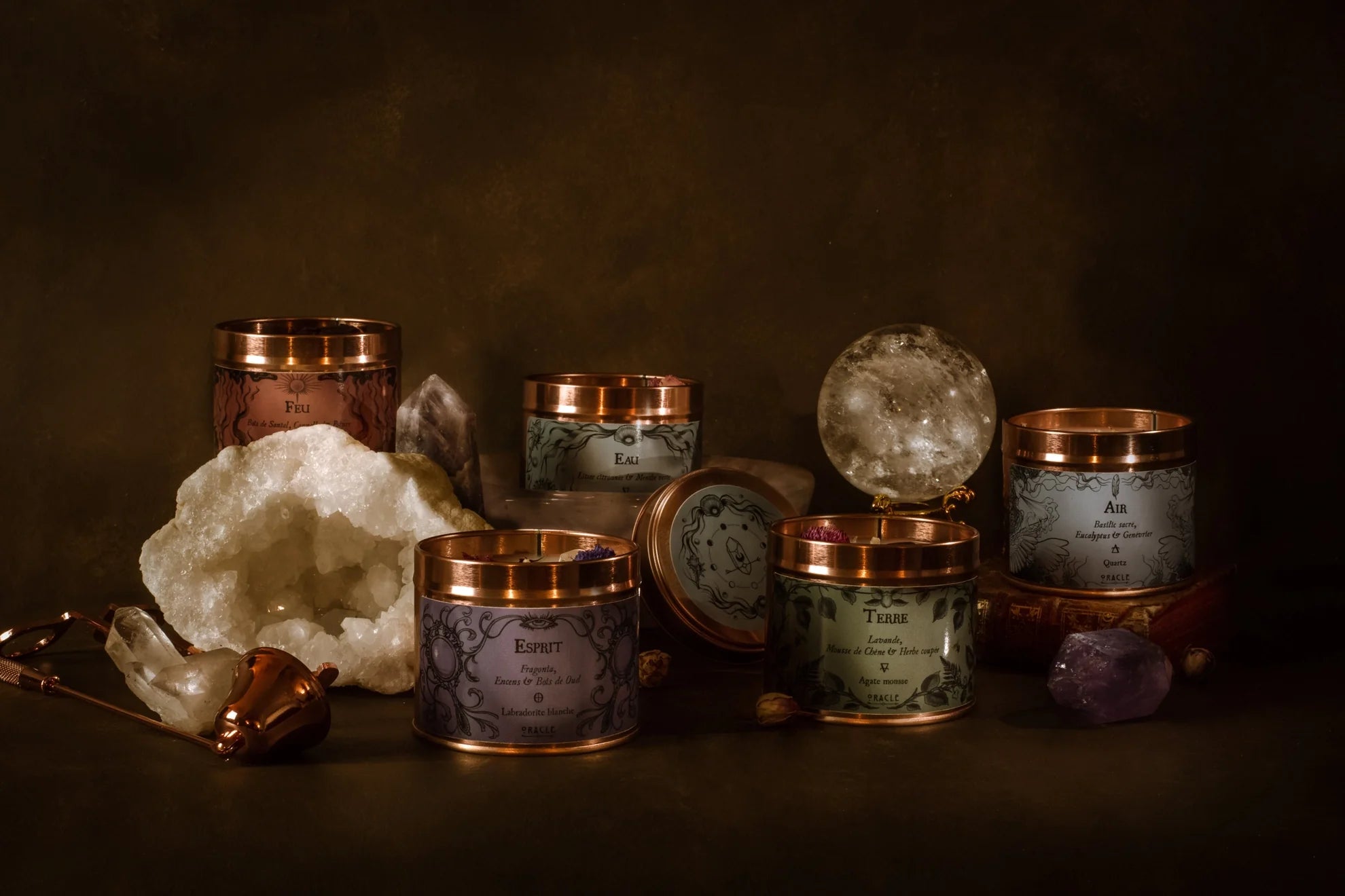 Bougies Éléments aux cristaux et plantes