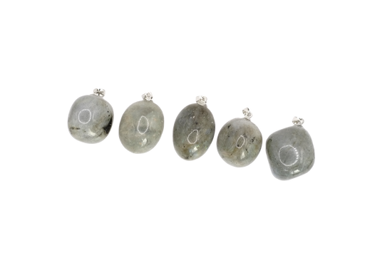 Pendentifs pierre roulée en labradorite de Madagascar de qualité A