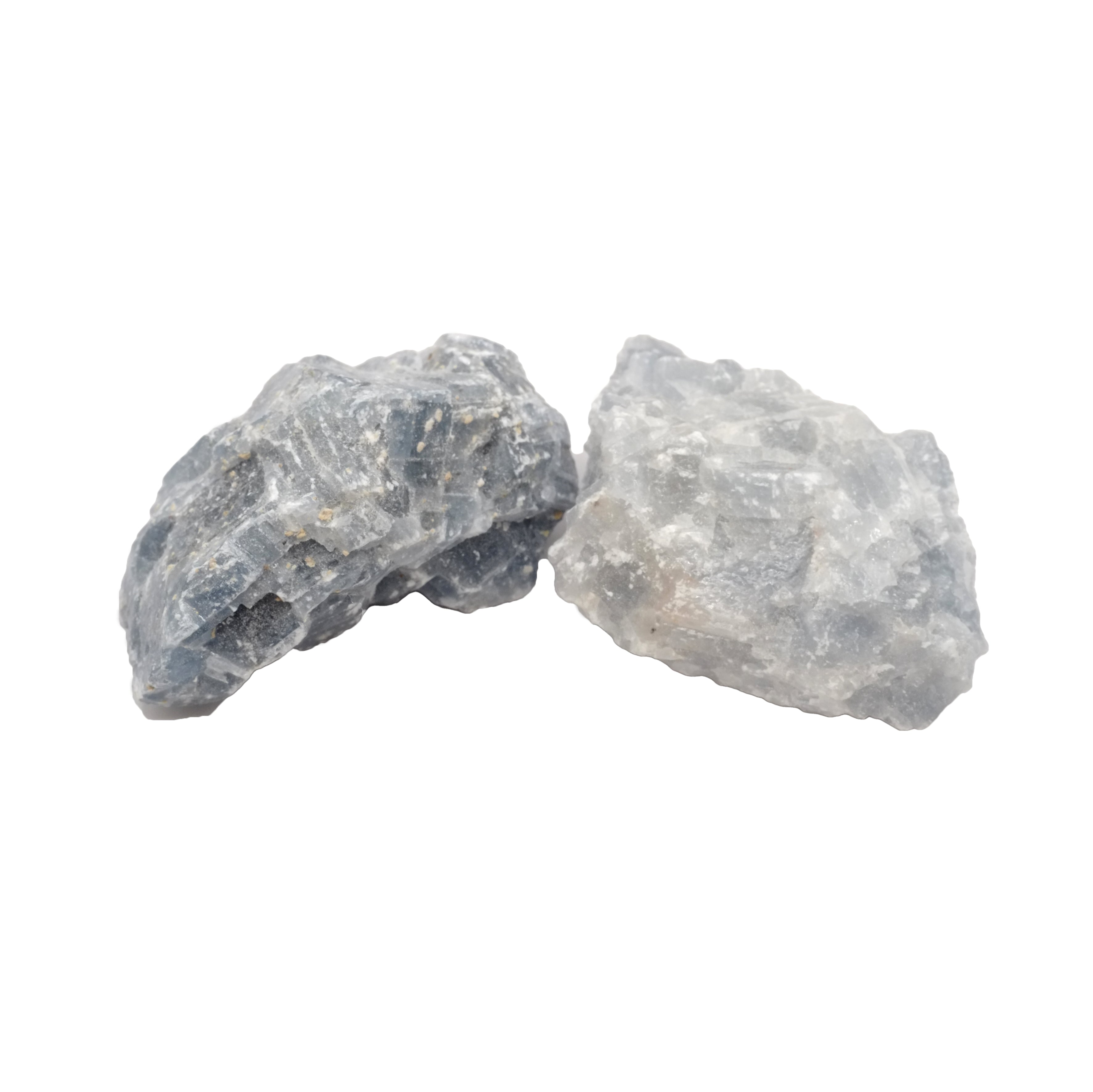 Photo de pierres brutes de taille moyenne en calcite bleue de qualité A provenant du Mexique.